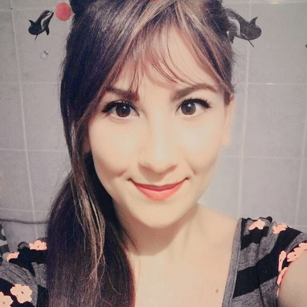 Meet your Posher, Dilek